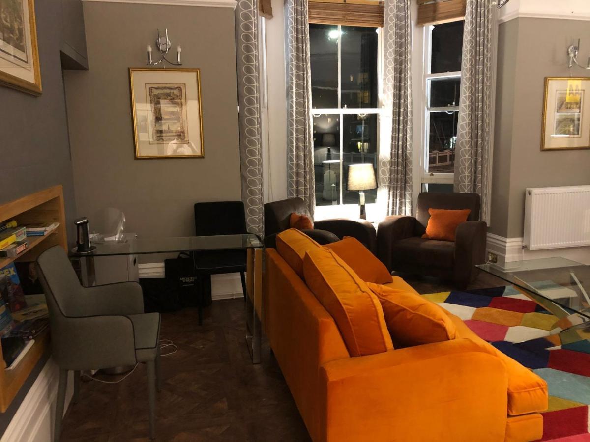 Bed and Breakfast The Mowbray AEGON International Exteriér fotografie